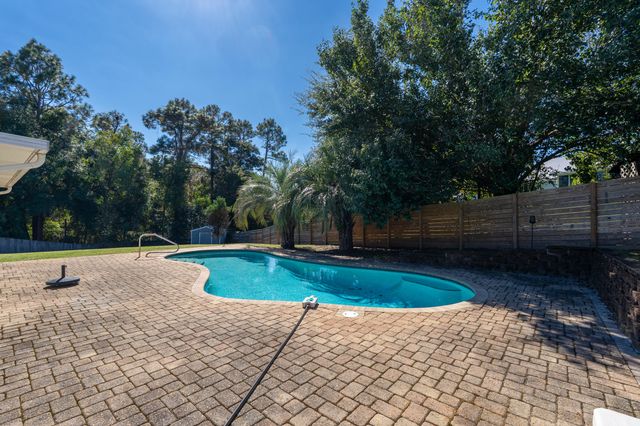4759 Connor Drive, Crestview, FL 32539