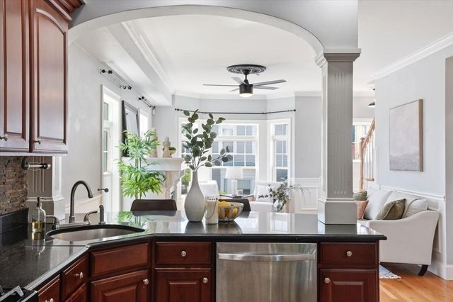 16 S Sydney 16, Boston, MA 02125