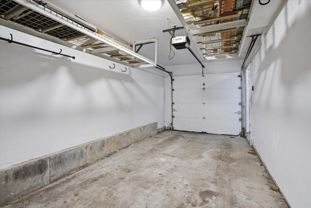 16 S Sydney 16, Boston, MA 02125