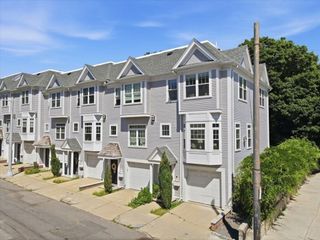 16 S Sydney 16, Boston, MA 02125