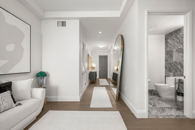 240 Devonshire St 3701, Boston, MA 02110