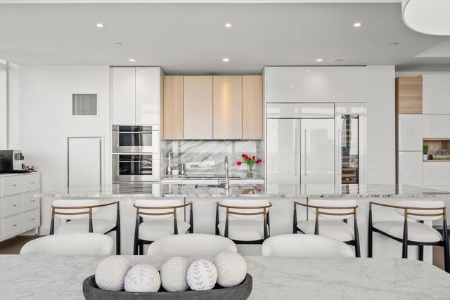 240 Devonshire St 3701, Boston, MA 02110