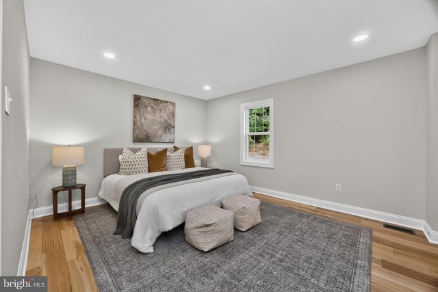 303 NORWOOD RD, Downingtown, PA 19335
