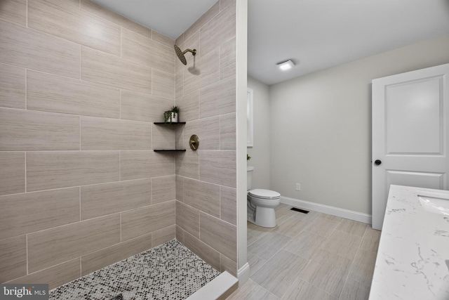 303 NORWOOD RD, Downingtown, PA 19335