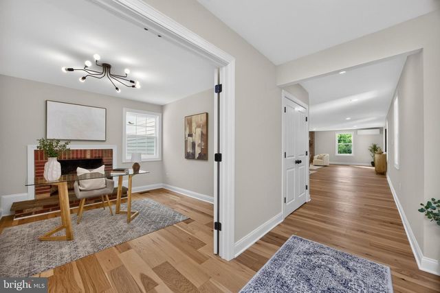303 NORWOOD RD, Downingtown, PA 19335