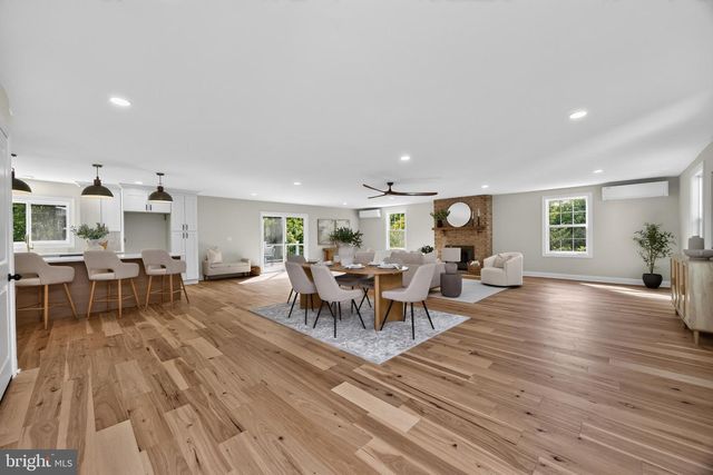 303 NORWOOD RD, Downingtown, PA 19335
