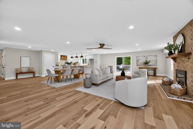 303 NORWOOD RD, Downingtown, PA 19335