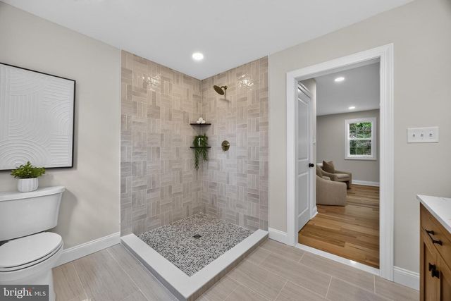 303 NORWOOD RD, Downingtown, PA 19335