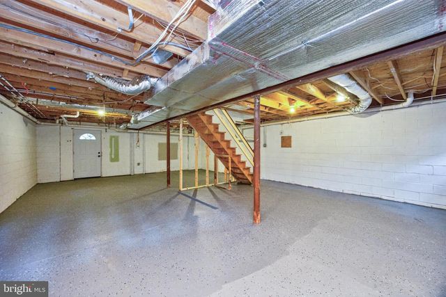303 NORWOOD RD, Downingtown, PA 19335