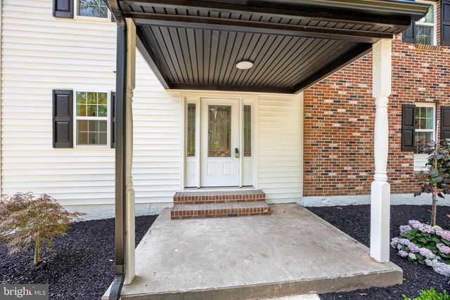 303 NORWOOD RD, Downingtown, PA 19335