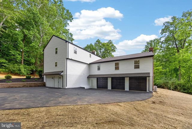 303 NORWOOD RD, Downingtown, PA 19335