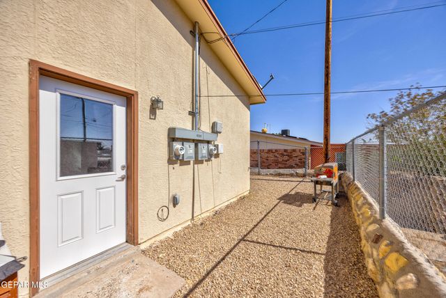 4120 OLYMPIC Avenue B, El Paso, TX 79904