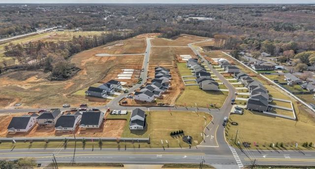 2020 Halton Oaks Drive, Spartanburg, SC 29303