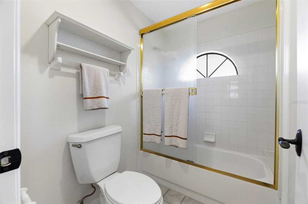 Image 12 of property listing at 8432 PALM LAKES COURT, Sarasota, FL 34243
