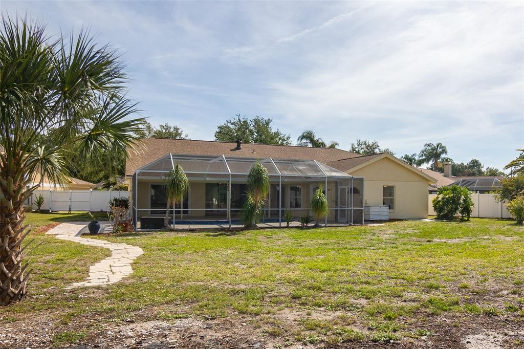 Image 18 of property listing at 8432 PALM LAKES COURT, Sarasota, FL 34243
