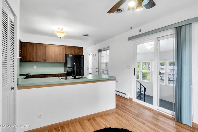 7 Dover Walk 1107, Toms River, NJ 08753