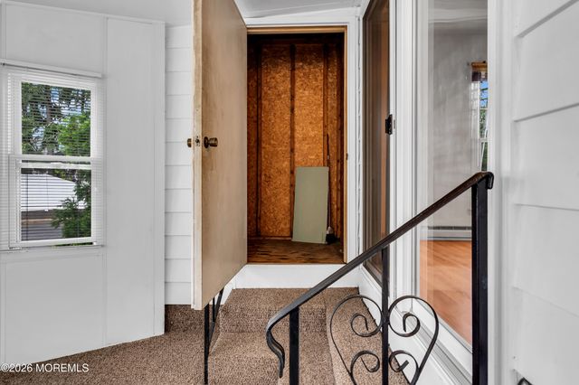 7 Dover Walk 1107, Toms River, NJ 08753