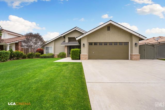 5217 Bold Venture Court, Bakersfield, CA 93312