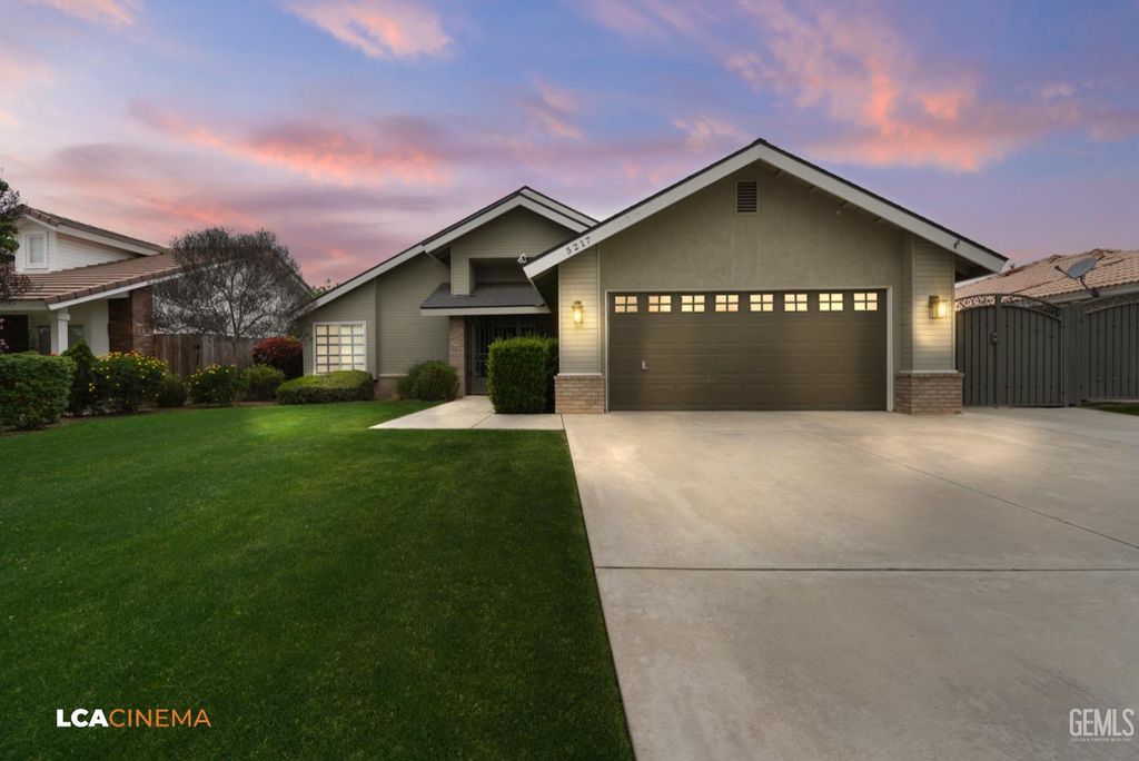5217 Bold Venture Court, Bakersfield, CA 93312