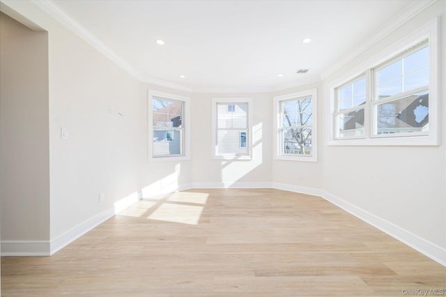 8 1st Street, Lynbrook, NY 11563