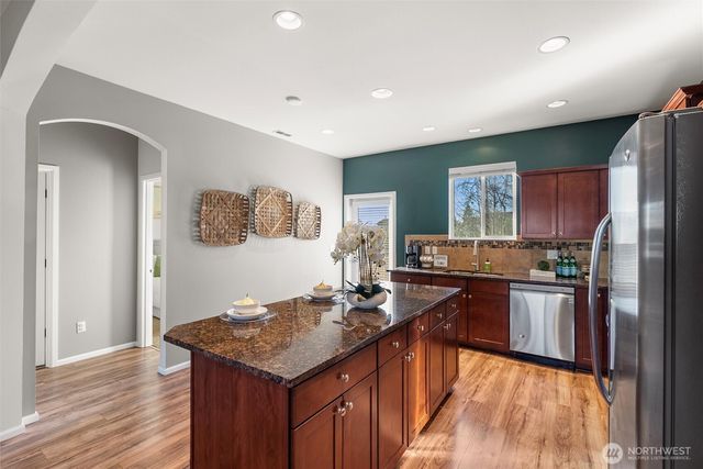 1216 92nd Avenue NE, Lake Stevens, WA 98258