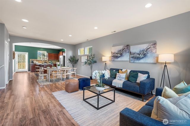 1216 92nd Avenue NE, Lake Stevens, WA 98258