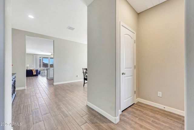 30327 W WHITTON Avenue, Buckeye, AZ 85396