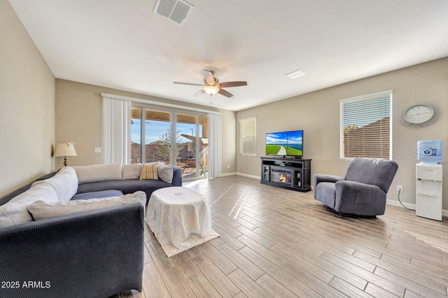 30327 W WHITTON Avenue, Buckeye, AZ 85396