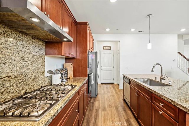 24157 Via Perla, Valencia, CA 91354