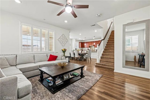 24157 Via Perla, Valencia, CA 91354