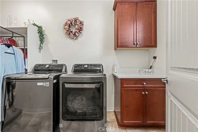 24157 Via Perla, Valencia, CA 91354