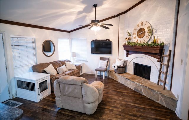 8209 Kensington Drive, Rowlett, TX 75088