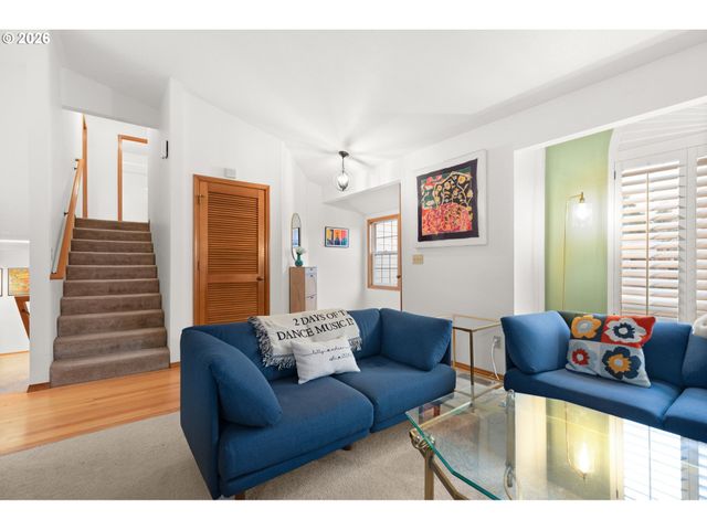 2791 Sw MYERS Dr, Gresham, OR 97080