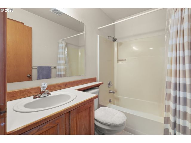 2791 Sw MYERS Dr, Gresham, OR 97080