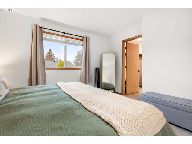 2791 Sw MYERS Dr, Gresham, OR 97080