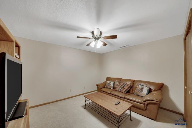 13130 GEARY BLVD, Rapid City, SD 57702