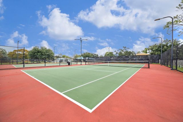 2723 N Brompton Drive, Pearland, TX 77584