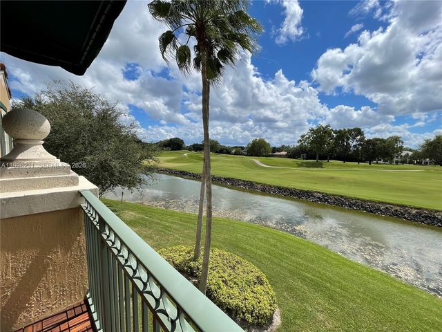 11720 Saint Andrews Pl 302, Wellington, FL 33414