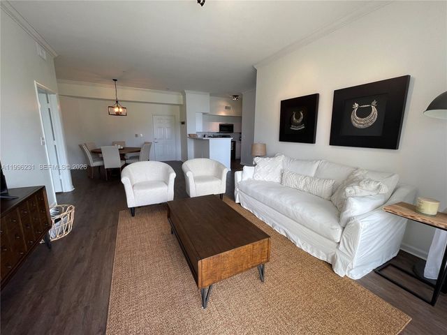 11720 Saint Andrews Pl 302, Wellington, FL 33414