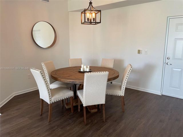 11720 Saint Andrews Pl 302, Wellington, FL 33414