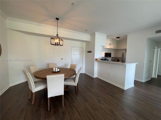 11720 Saint Andrews Pl 302, Wellington, FL 33414