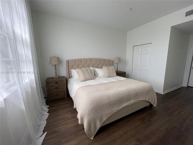 11720 Saint Andrews Pl 302, Wellington, FL 33414
