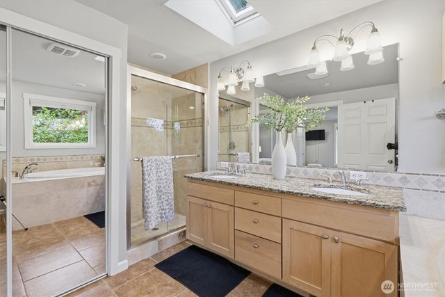 14112 W Lake Kathleen Drive SE, Renton, WA 98059