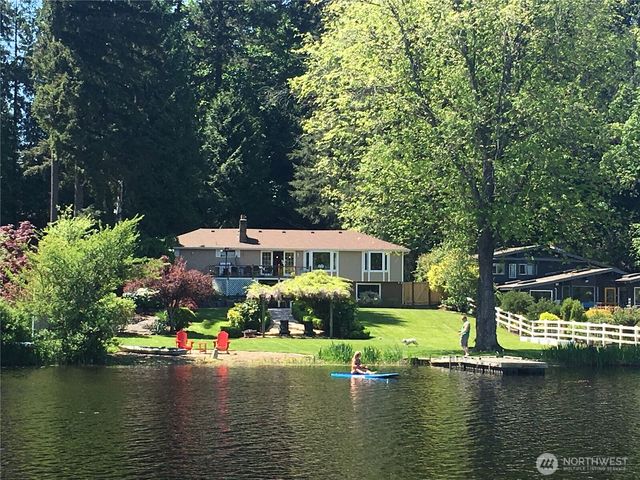 14112 W Lake Kathleen Drive SE, Renton, WA 98059