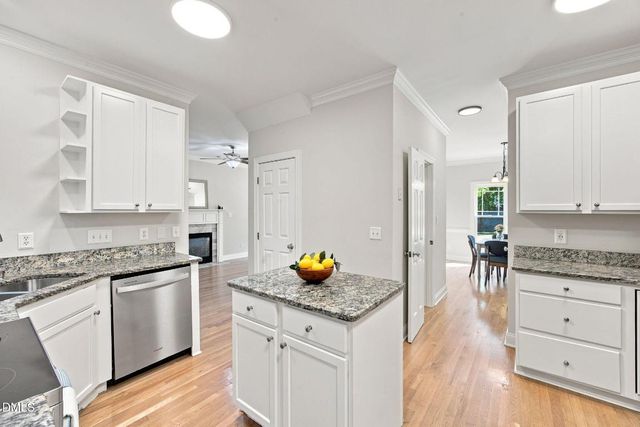 319 Pine Nut Lane, Apex, NC 27502