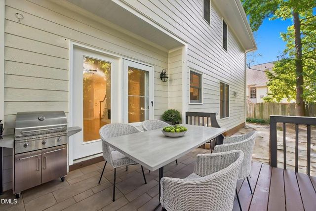 319 Pine Nut Lane, Apex, NC 27502