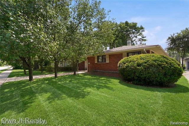 219 W 12 Mile Rd Unit C Road, Royal Oak, MI 48073