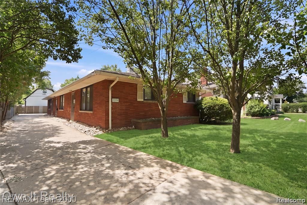 219 W 12 Mile Rd Unit C Road, Royal Oak, MI 48073