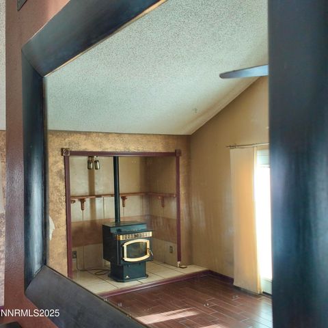 455 Connely Street, Hawthorne, NV 89415