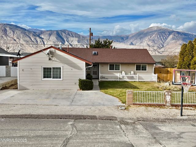 455 Connely Street, Hawthorne, NV 89415